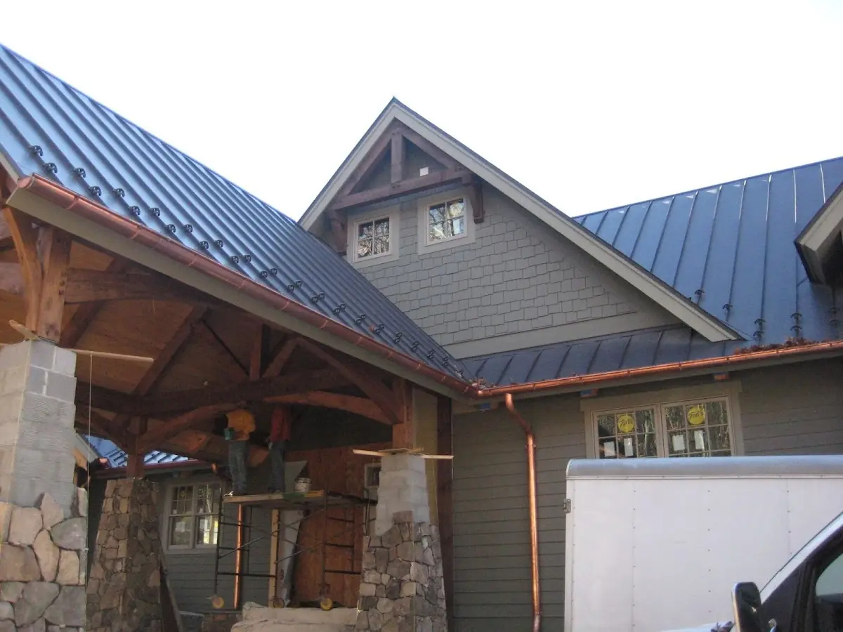Craftsman Roofing team delivering quality roofing work in Flair Park